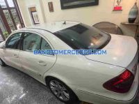 Cần bán gấp xe Mercedes Benz E class E200 năm 2009, màu Trắng, Số tự động