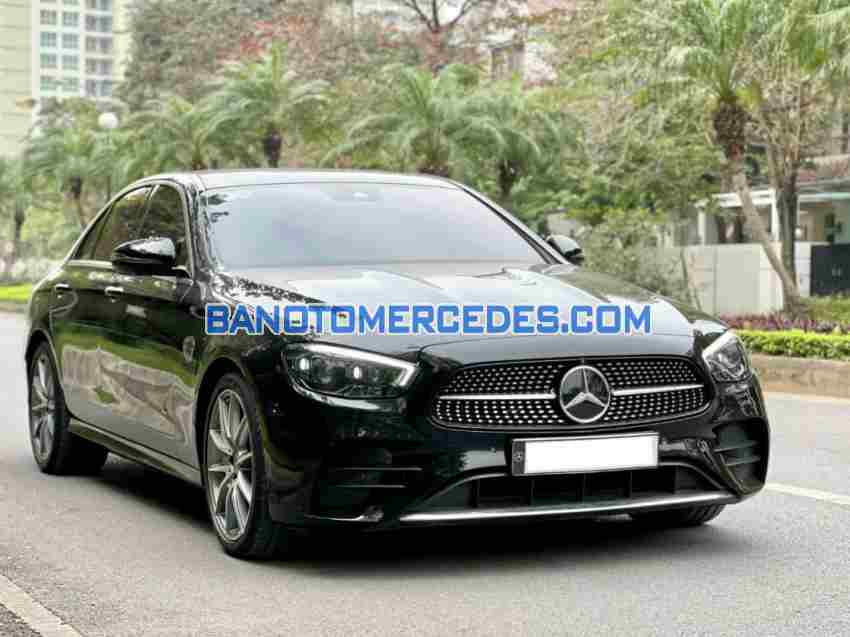 Xe Mercedes Benz E class E300 AMG đời 2021 đẹp bán gấp