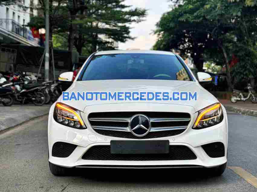 Cần bán Mercedes Benz C class C180 2020 - Số tự động