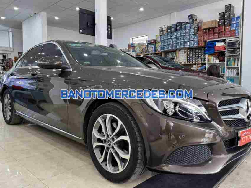 Xe Mercedes Benz C class C200 đời 2017 đẹp bán gấp