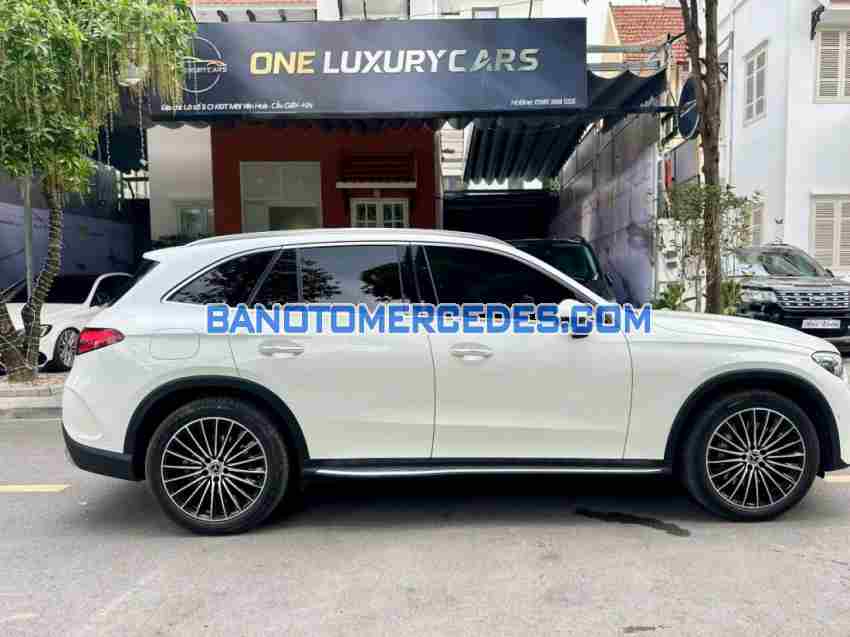 Mercedes Benz GLC 300 4Matic 2023 Máy xăng đẹp long lanh