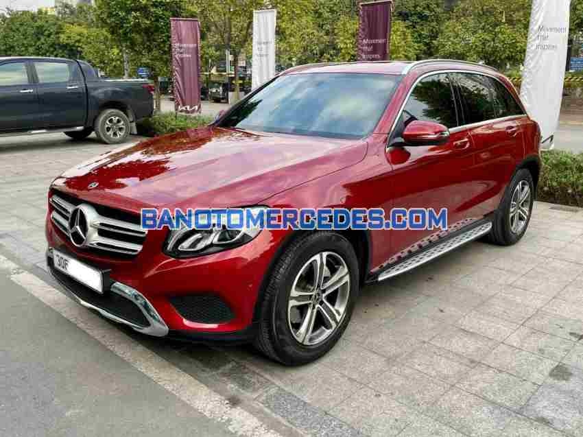 Cần bán gấp Mercedes Benz GLC 200 năm 2018 giá cực tốt