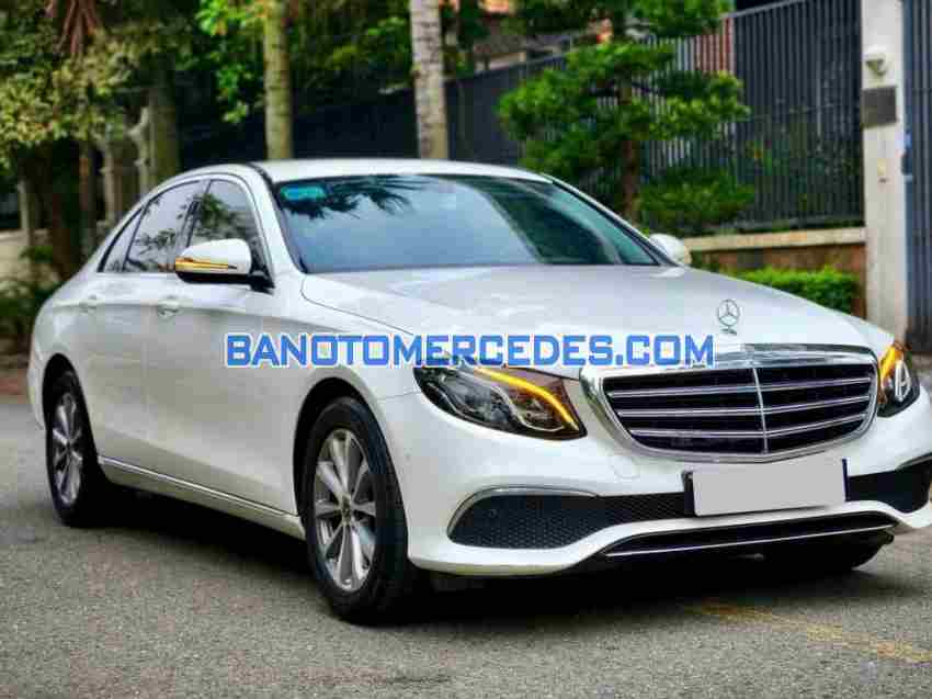 Cần bán Mercedes Benz E class E200 2018, xe đẹp giá rẻ bất ngờ