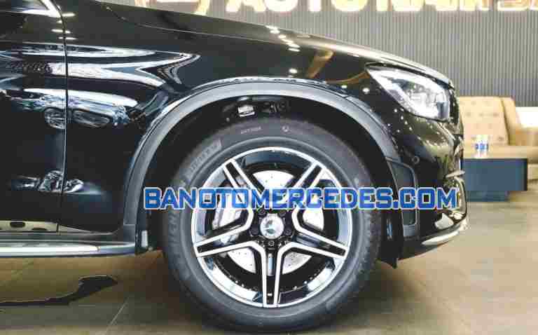 Cần bán xe Mercedes Benz GLC 300 4Matic 2020, xe đẹp