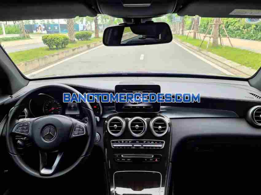 Bán xe Mercedes Benz GLC 200 sx 2019 - giá rẻ