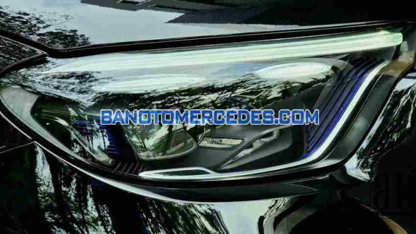 Bán Mercedes Benz GLC 300 4Matic Số tự động sx 2025