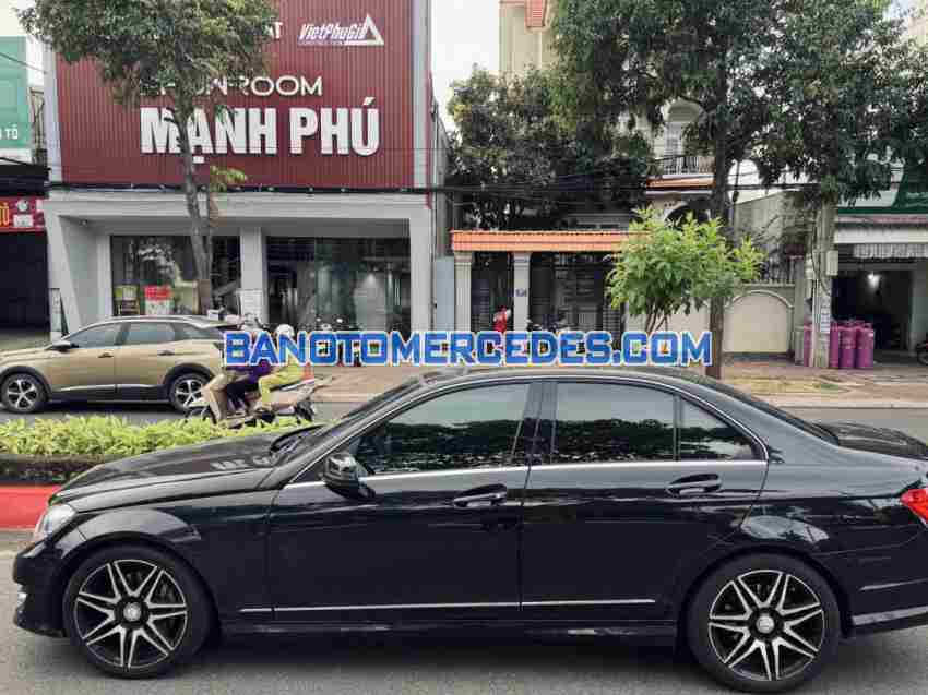 Cần bán nhanh Mercedes Benz C class C300 AMG 2014 cực đẹp
