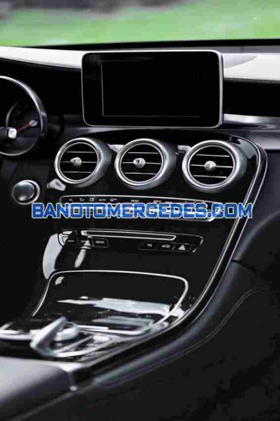 Cần bán xe Mercedes Benz GLC Số tự động 2019
