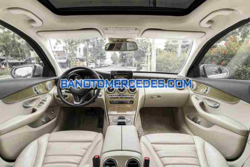 Bán Mercedes Benz C class C250 Exclusive, màu Bạc, Máy xăng, 2017