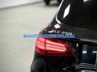 Cần bán gấp Mercedes Benz GLC 250 4Matic đời 2018, màu Đen