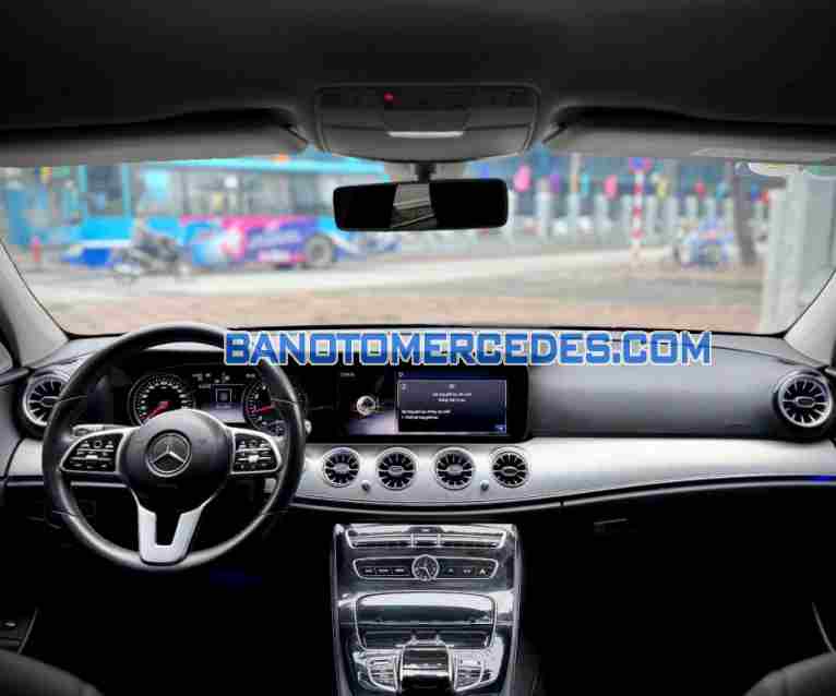Bán xe Mercedes Benz E class E180 sx 2020 - giá rẻ