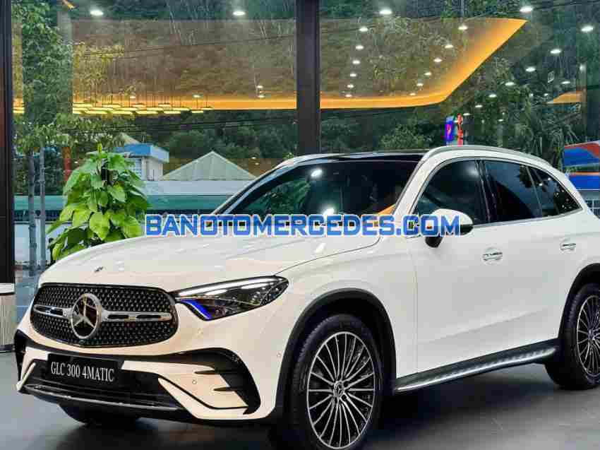 Mercedes Benz GLC 300 4Matic 2025 Số tự động - siêu đẹp