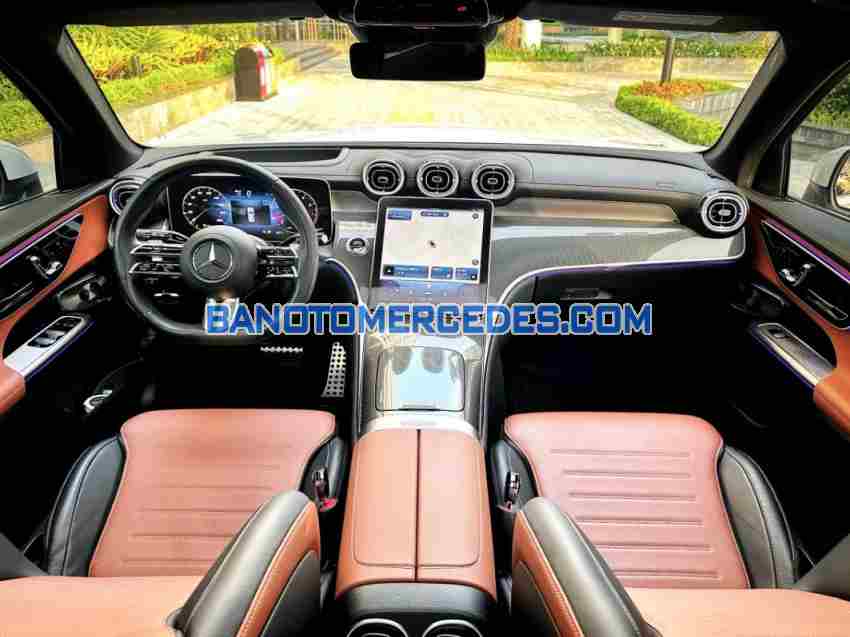 Mercedes Benz GLC 300 4Matic năm sản xuất 2023 giá tốt