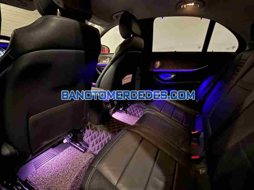Mercedes Benz E class 2017 Sedan màu Đen