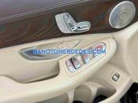 Cần bán Mercedes Benz GLC 200 4Matic 2021, xe đẹp giá rẻ bất ngờ