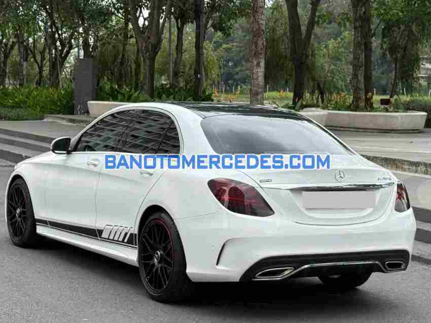 Bán xe Mercedes Benz C class C180 AMG đời 2021 - Giá tốt