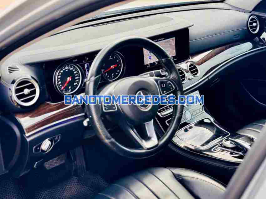 Mercedes Benz E class E250 2017 Số tự động cực đẹp!