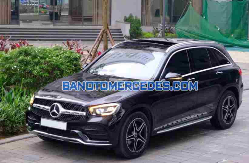 Bán xe Mercedes Benz GLC 300 4Matic sx 2022 - giá rẻ