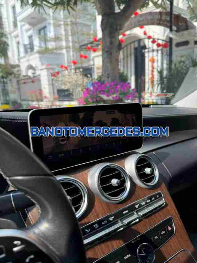 Bán Mercedes Benz C class C200 Exclusive 2019 - giá tốt