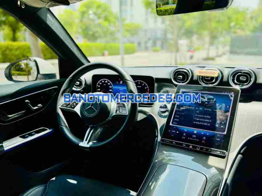 Xe Mercedes Benz GLC 200 4Matic đời 2023 đẹp bán gấp