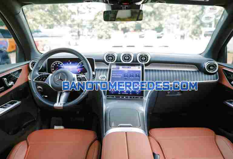 Cần bán xe Mercedes Benz GLC 200 4Matic đời 2024
