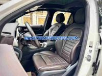 Cần bán xe Mercedes Benz GLC 300 4Matic màu Trắng 2017