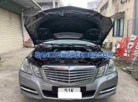 Cần bán xe Mercedes Benz E class E250 màu Xám 2009