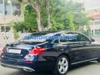 Cần bán gấp xe Mercedes Benz E class E250 2018 màu Xanh