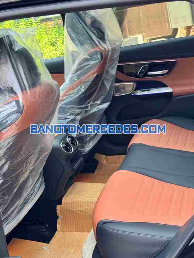 Bán Mercedes Benz GLC 300 4Matic năm 2025, màu Xám, xe Lắp ráp trong nước