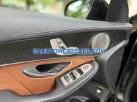 Cần bán xe Mercedes Benz GLC 300 4Matic đời 2022