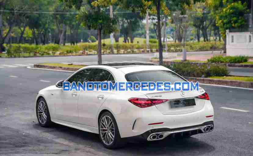 Cần bán gấp Mercedes Benz C class C43 AMG 4Matic đời 2023, màu Trắng