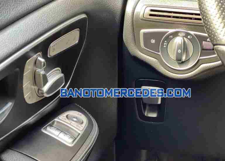 Mercedes Benz V class 2021 Van Minivan màu Đen