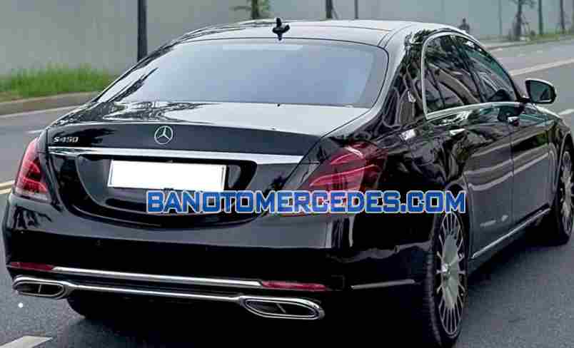 Cần bán xe Mercedes Benz S class S400L màu Đen 2015