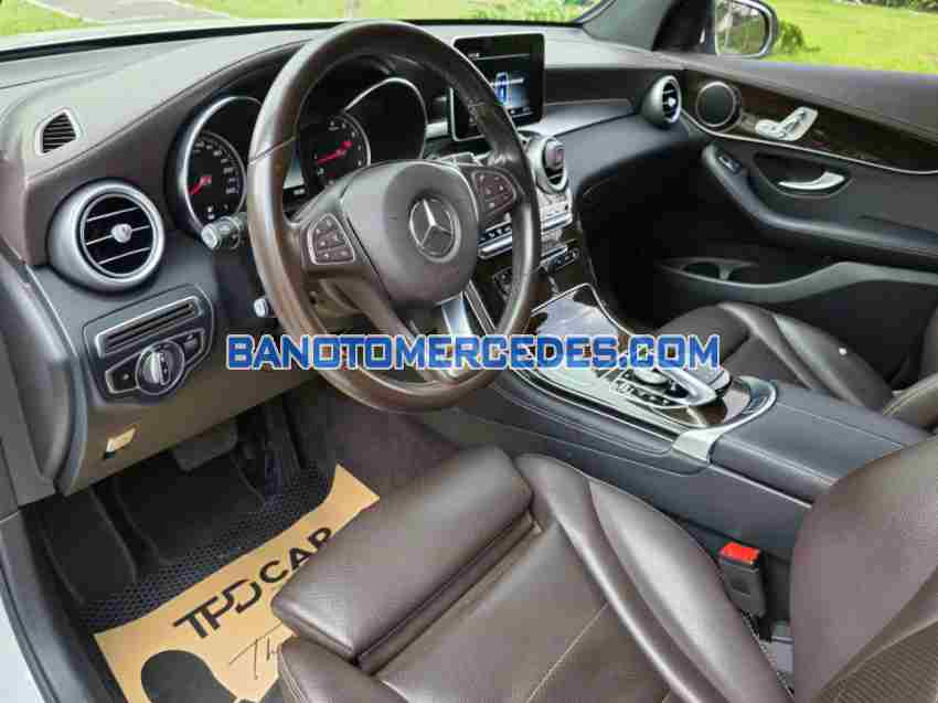 Cần bán xe Mercedes Benz GLC 200 2019 Số tự động màu Trắng