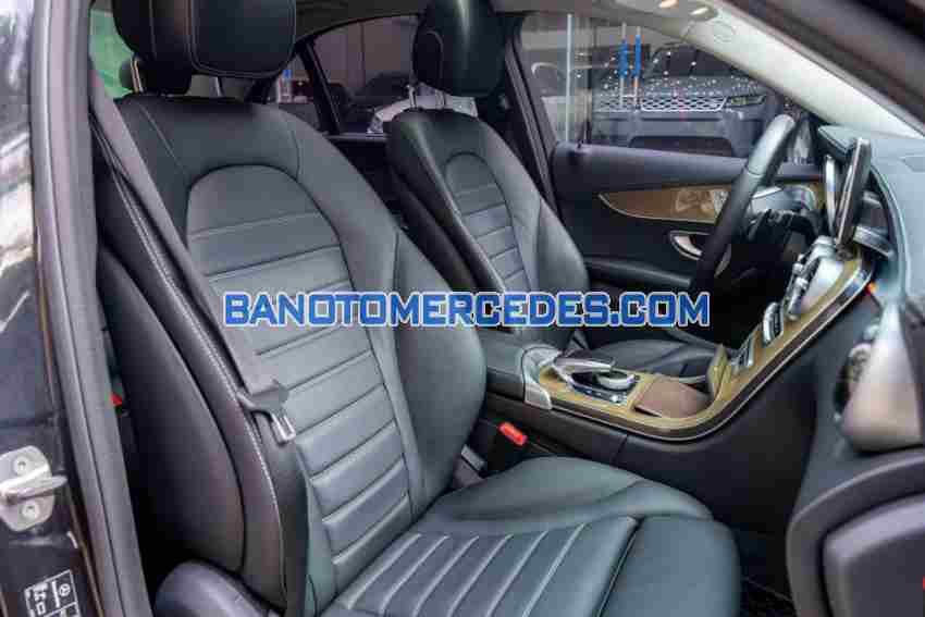 Cần bán xe Mercedes Benz C class C250 Exclusive 2018 Số tự động