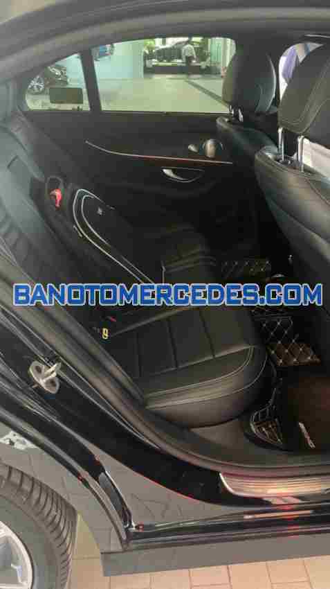 Mercedes Benz E class E300 AMG sản xuất 2022 cực chất!