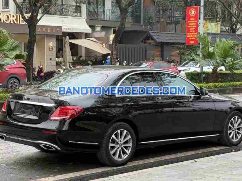 Mercedes Benz E class E200 sản xuất 2019 cực chất!