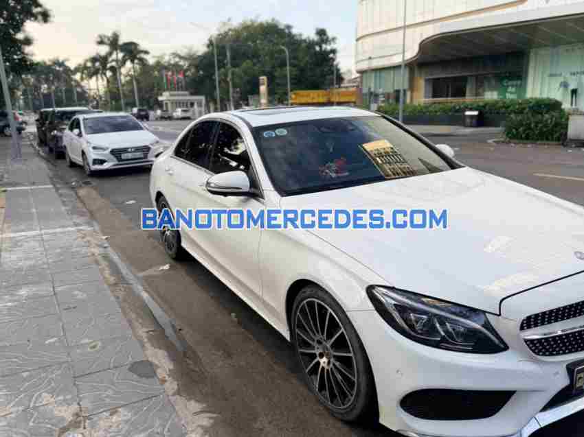Cần bán Mercedes Benz C class C300 AMG đời 2017