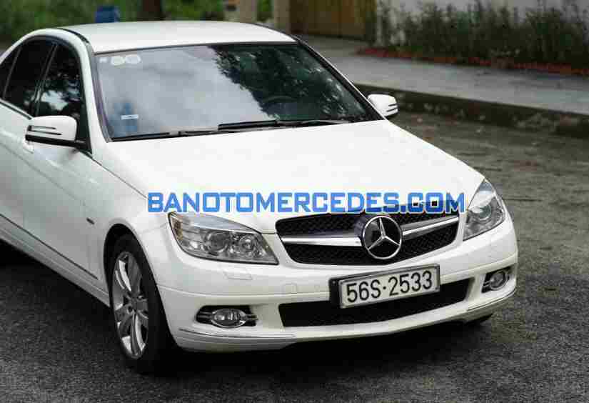 Cần bán Mercedes Benz C class C200 CGI Máy xăng 2010 màu Trắng
