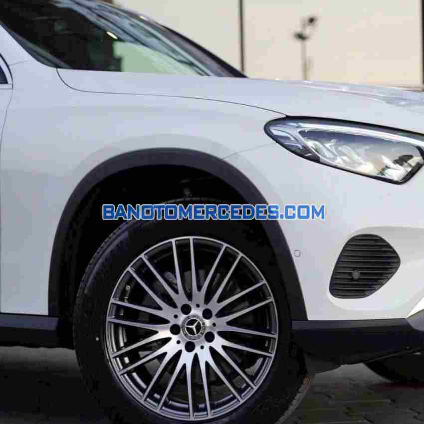 Cần bán xe Mercedes Benz GLC 200 4Matic đời 2025