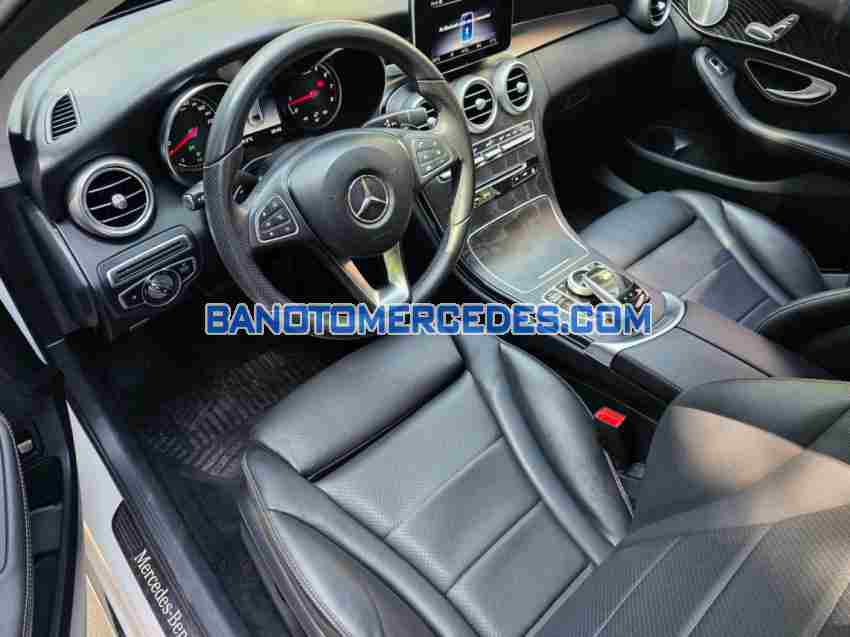 Cần bán xe Mercedes Benz C class C200 2018 Số tự động màu Trắng