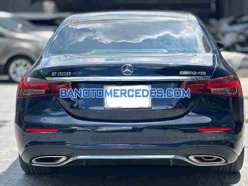 Cần bán xe Mercedes Benz E class E300 AMG 2021 Số tự động màu Xanh