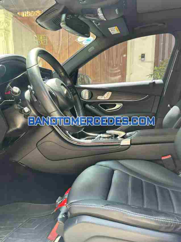 Bán Mercedes Benz GLC 300 4Matic 2017 - giá tốt