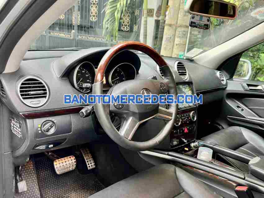 Xe Mercedes Benz GL 550 4Matic đời 2008 đẹp bán gấp