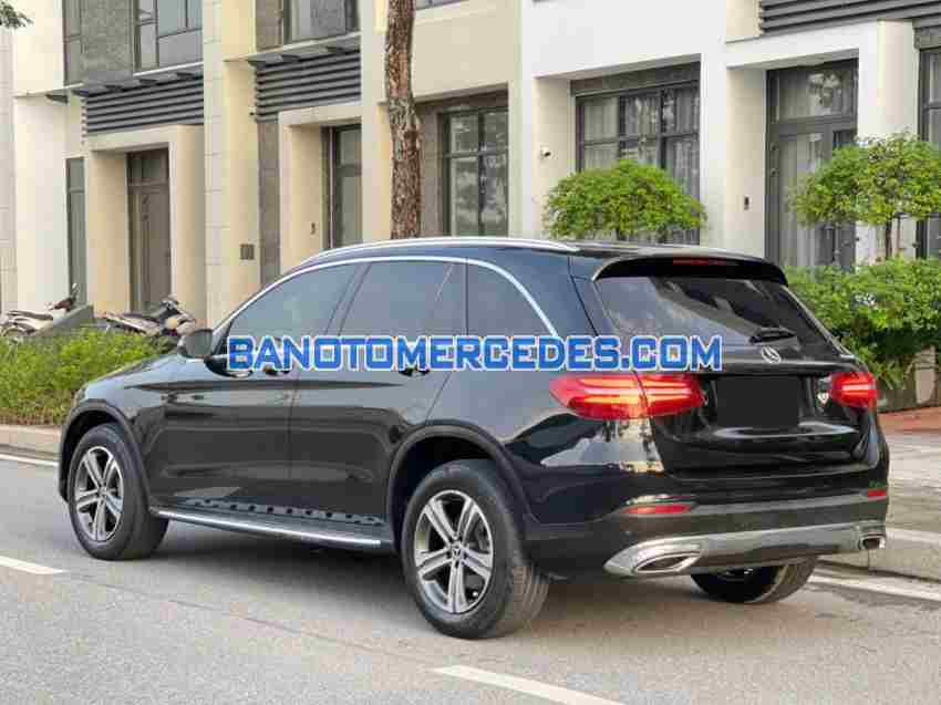 Bán xe Mercedes Benz GLC 250 4Matic đời 2017 - Giá tốt Bán xe Mercedes Benz GLC 250 4Matic đời 2017 - Giá tốt