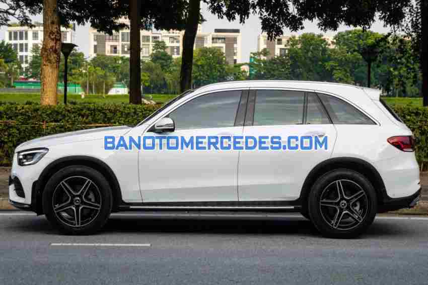 Xe Mercedes Benz GLC 300 4Matic đời 2022 đẹp bán gấp