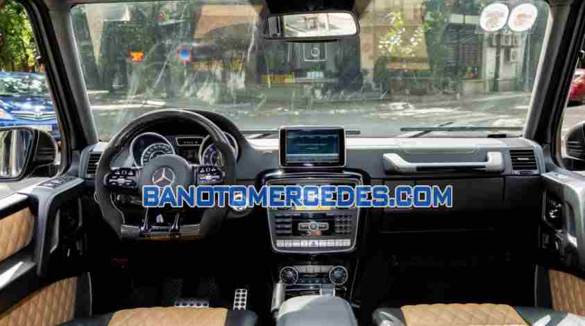 Bán xe Mercedes Benz G class G63 AMG sx 2014 - giá rẻ