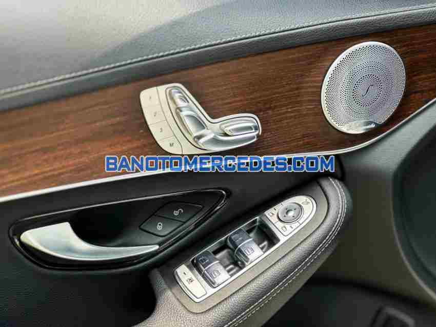 Cần bán xe Mercedes Benz C class Số tự động 2021