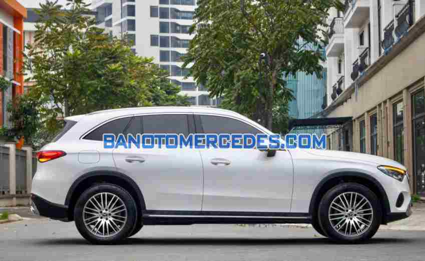 Mercedes Benz GLC 200 4Matic 2023 giá cực tốt