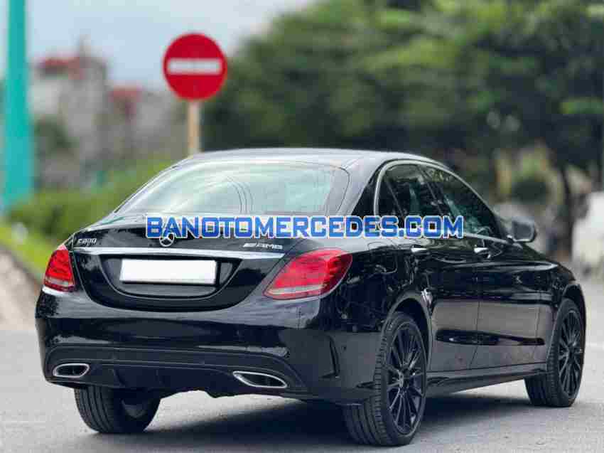 Cần bán xe Mercedes Benz C class C300 AMG 2017 Số tự động Cần bán xe Mercedes Benz C class C300 AMG 2017 Số tự động